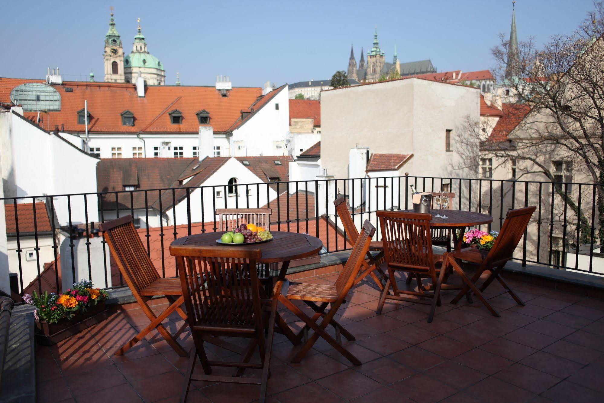 Hotel Pod Vezi Prague Extérieur photo